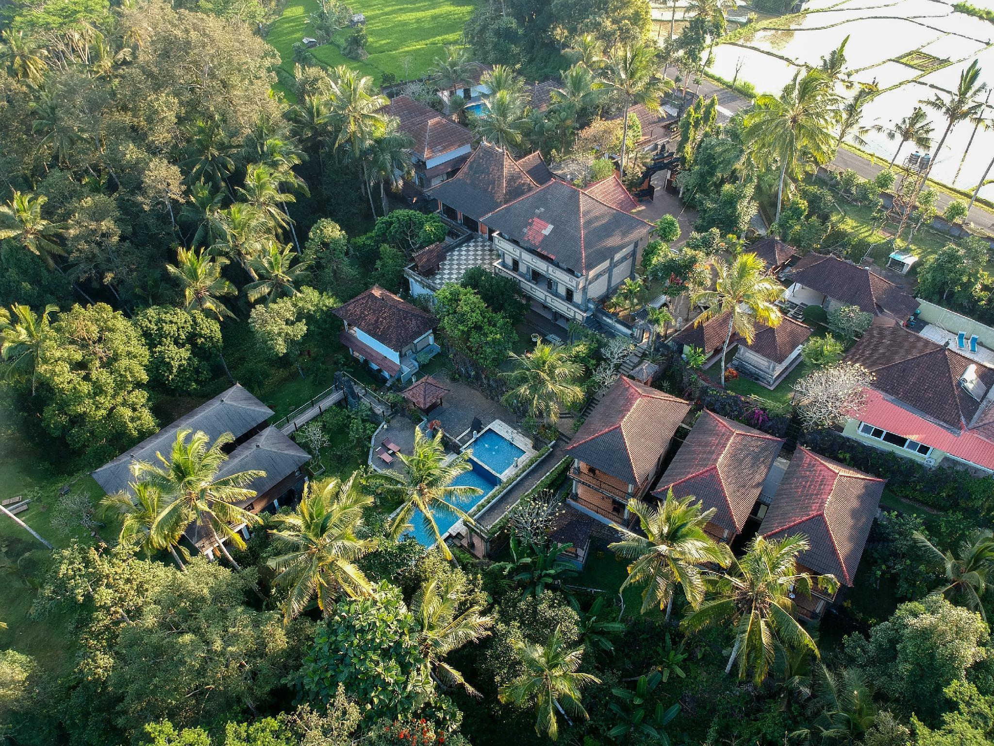 Puri Saron Hotel Madangan - Gianyar Payangan Exterior foto